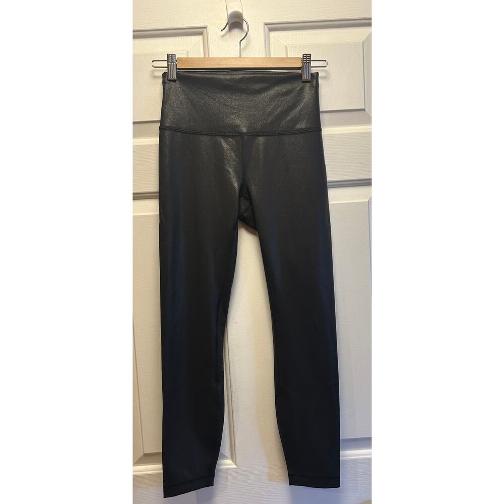 Lululemon Wunder Train High-Rise Tight Foil Radiate Foil Print Black, Size 6
